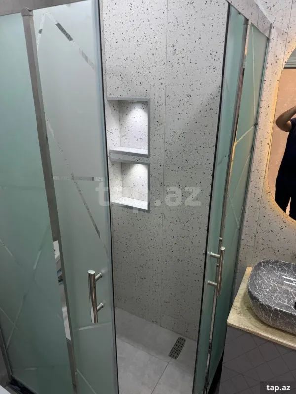 Satılır 2 otaqlı yeni tikili 37 m²