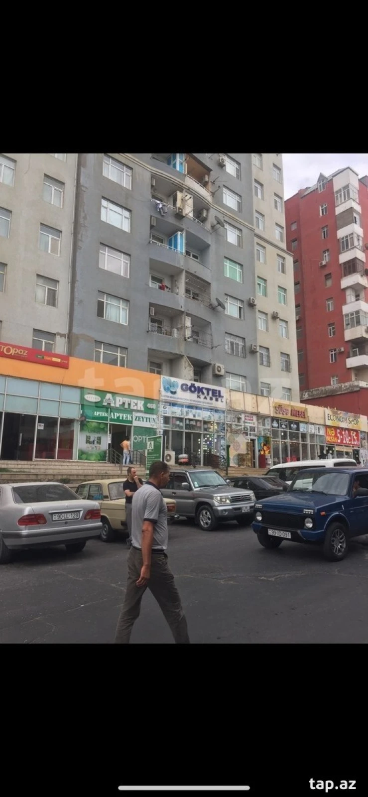 Satılır 4 otaqlı yeni tikili 160 m²