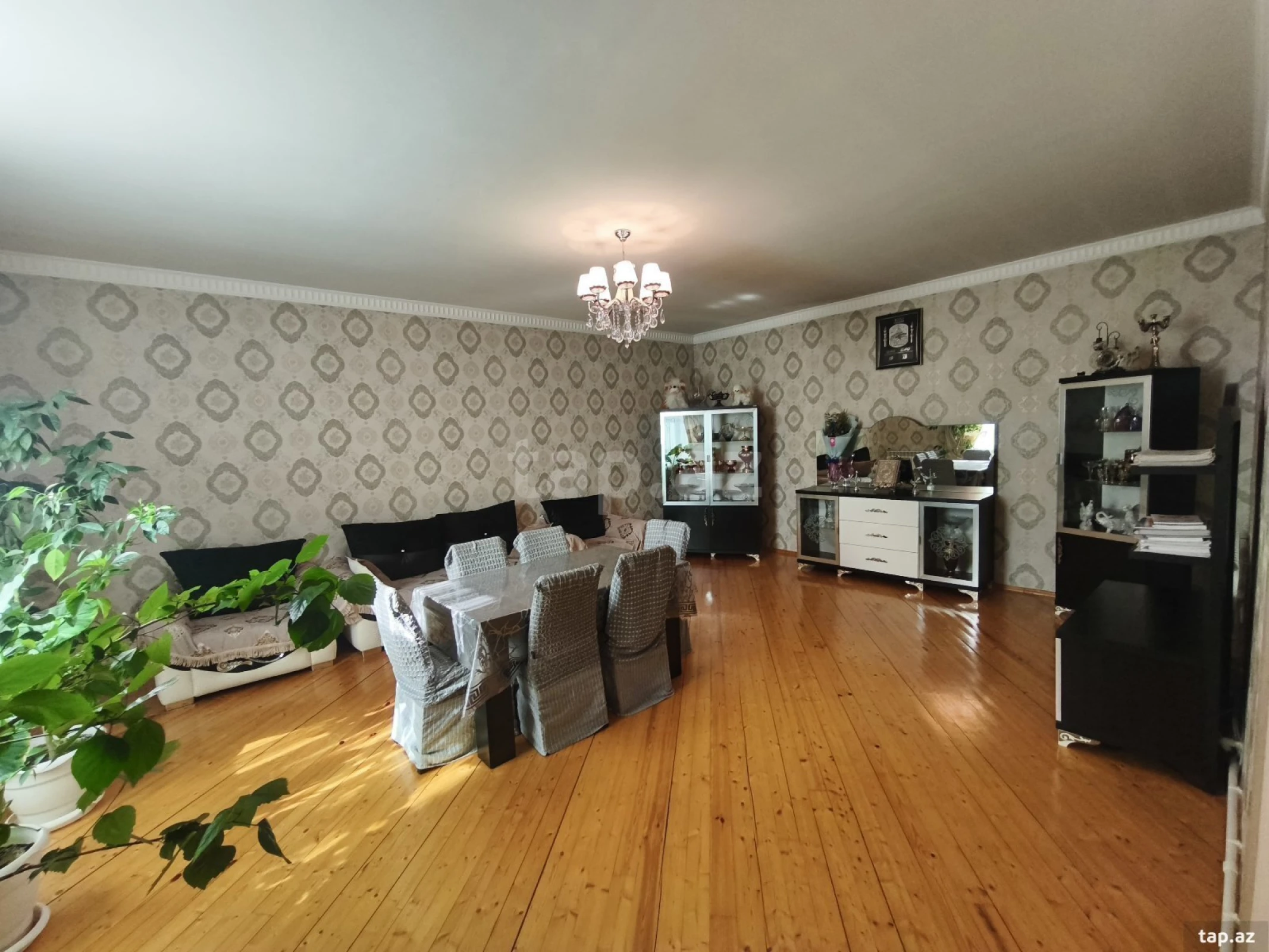 Satılır 3 otaqlı həyət evi