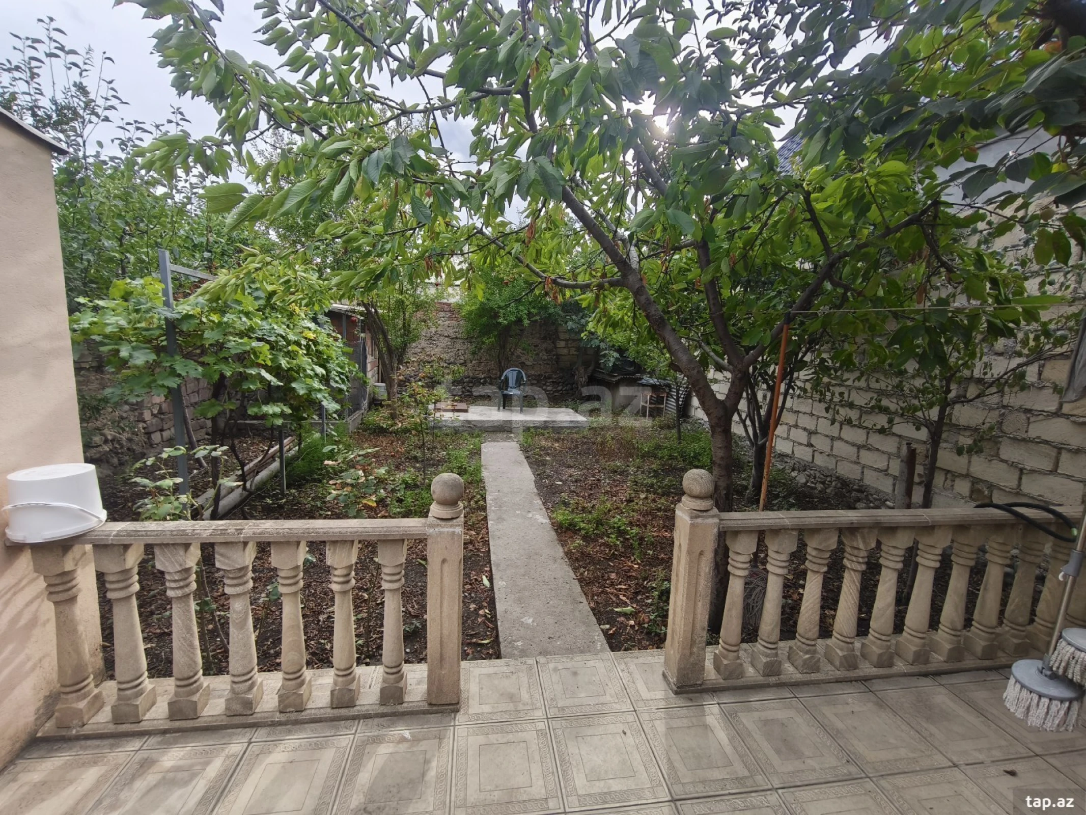 Satılır 3 otaqlı həyət evi