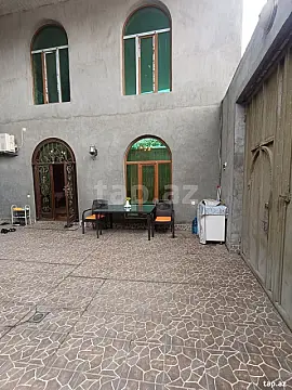 Satılır 6 otaqlı həyət evi