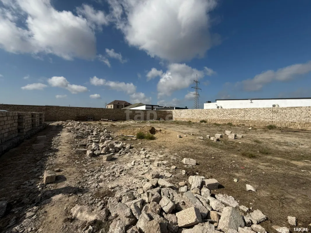 Satılır torpaq sahəsi