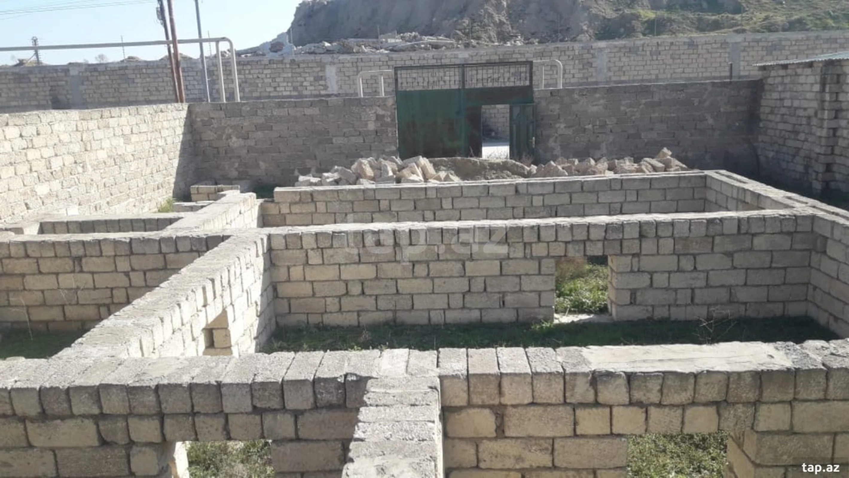 Satılır torpaq sahəsi