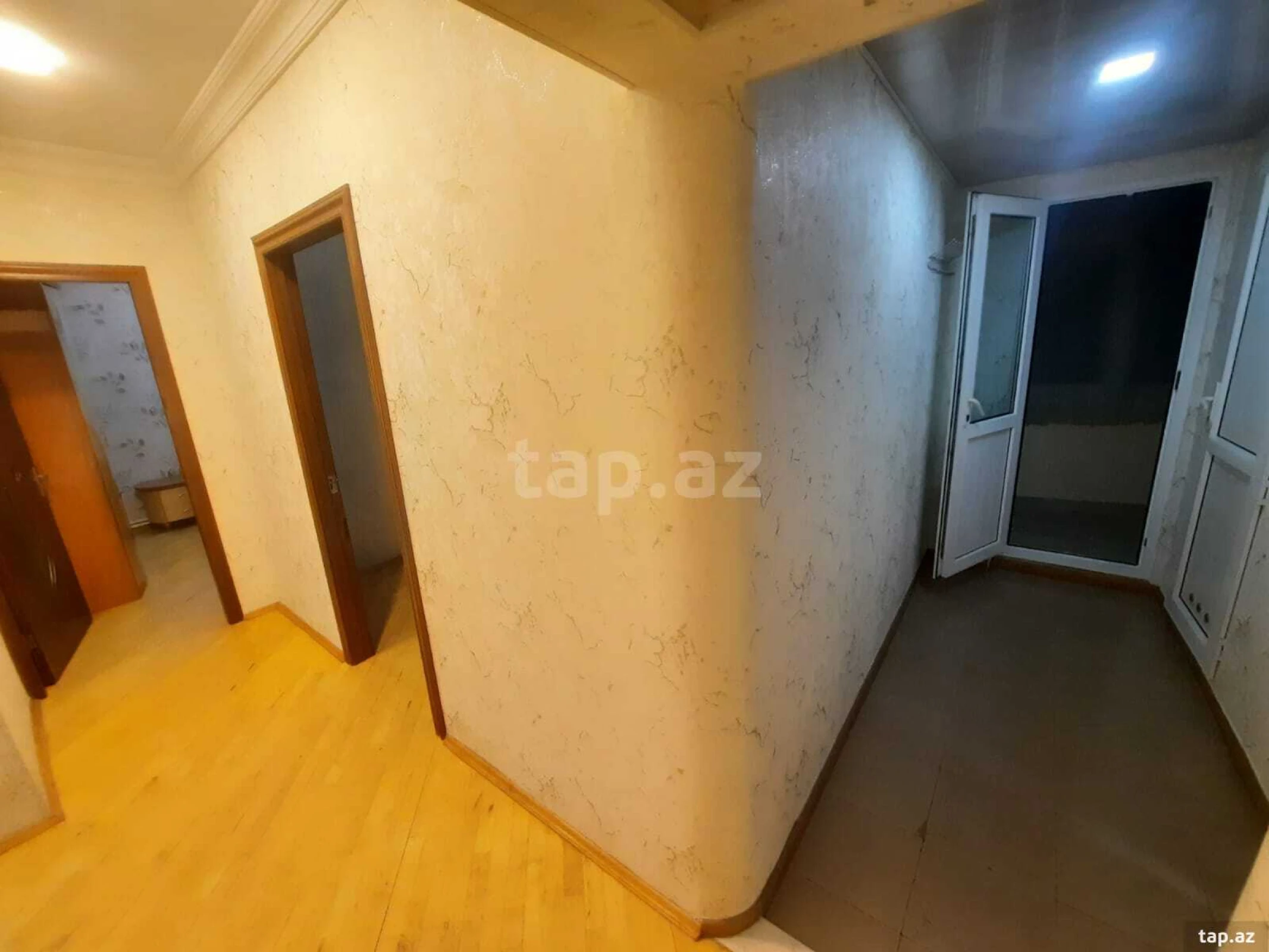 Kirayə verilir 3 otaqlı yeni tikili 80 m²