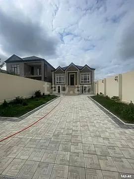 Satılır 4 otaqlı həyət evi