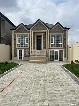 Satılır 4 otaqlı həyət evi — Bakı 4 otaq