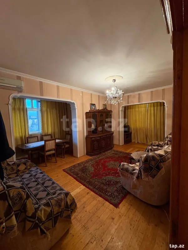 Kirayə verilir 2 otaqlı mənzil 80 m²