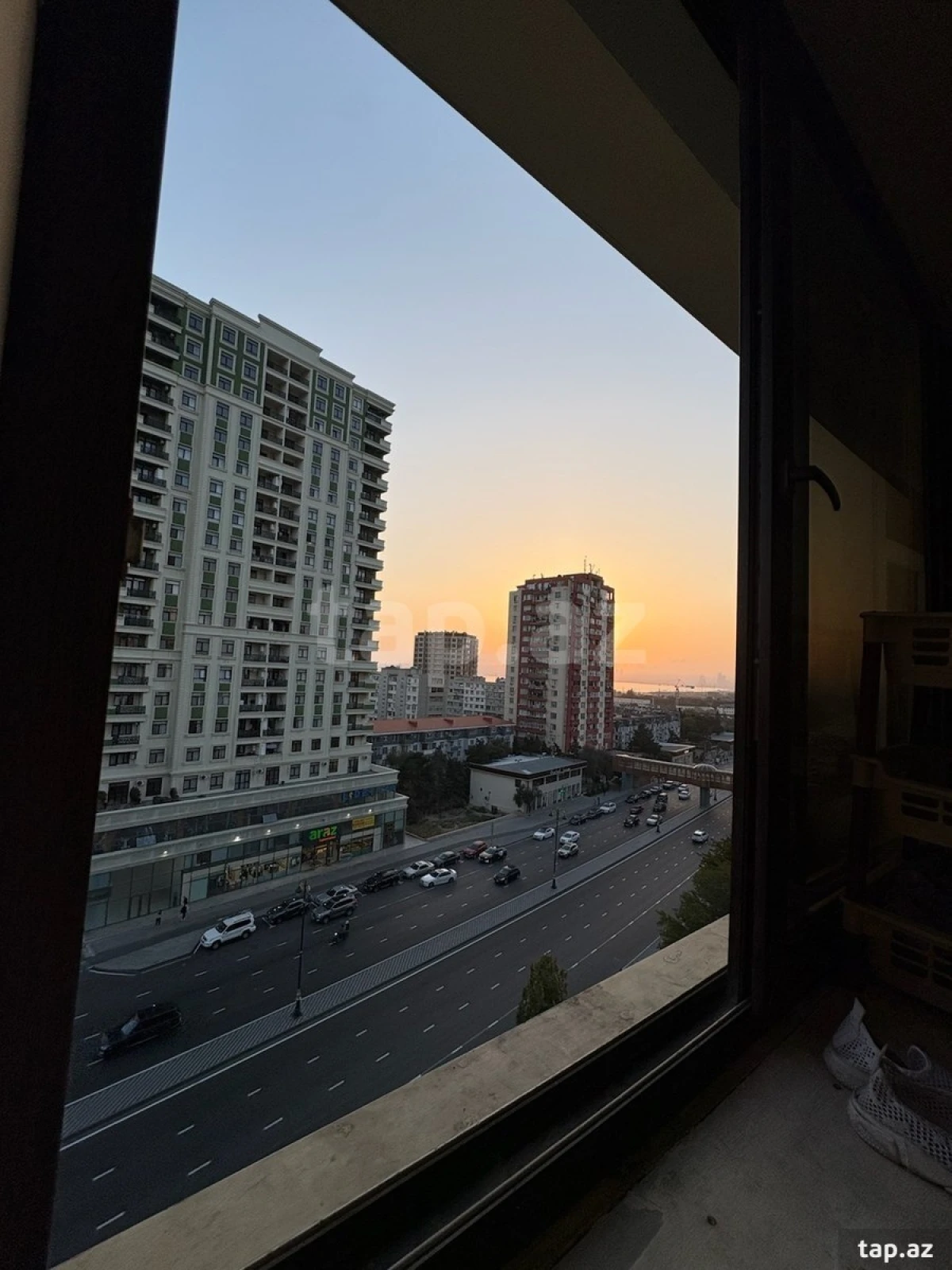 Kirayə verilir 2 otaqlı mənzil 80 m²