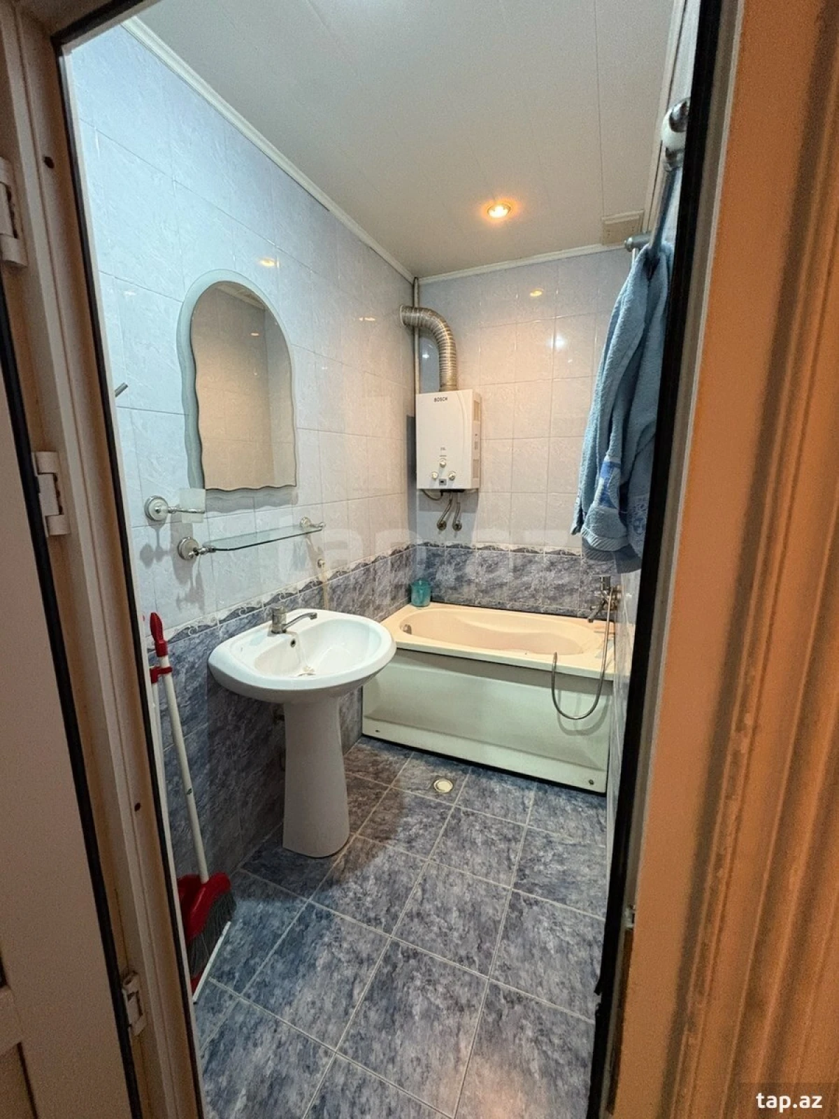 Kirayə verilir 2 otaqlı mənzil 80 m²