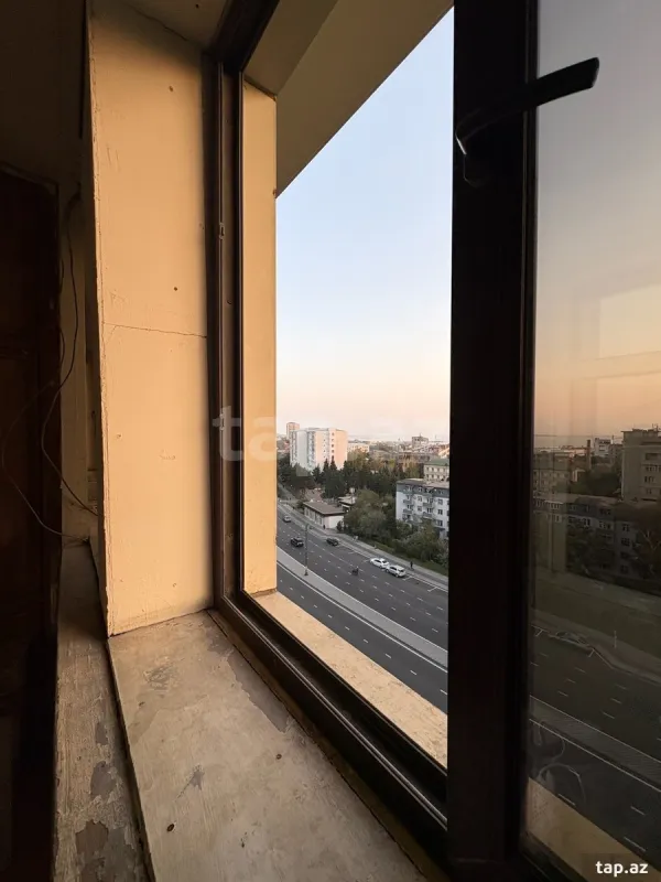 Kirayə verilir 2 otaqlı mənzil 80 m²