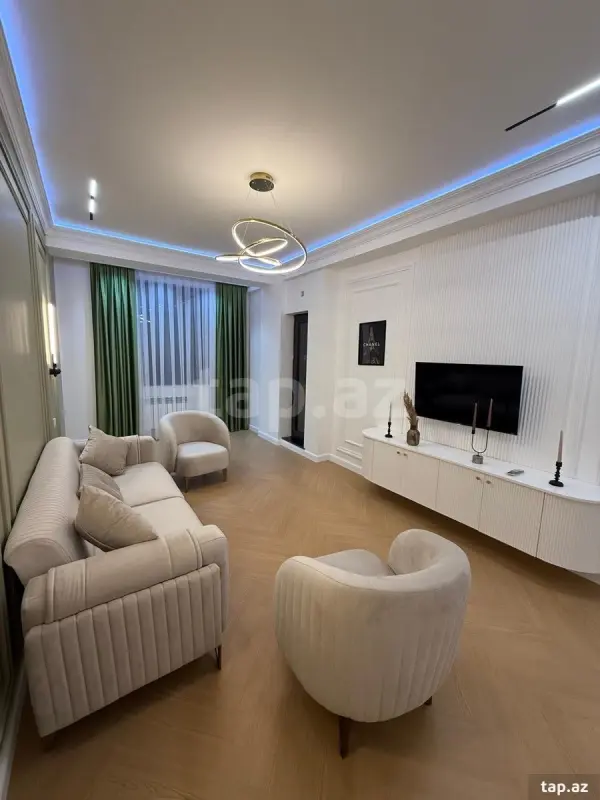 Satılır 2 otaqlı yeni tikili 64 m²