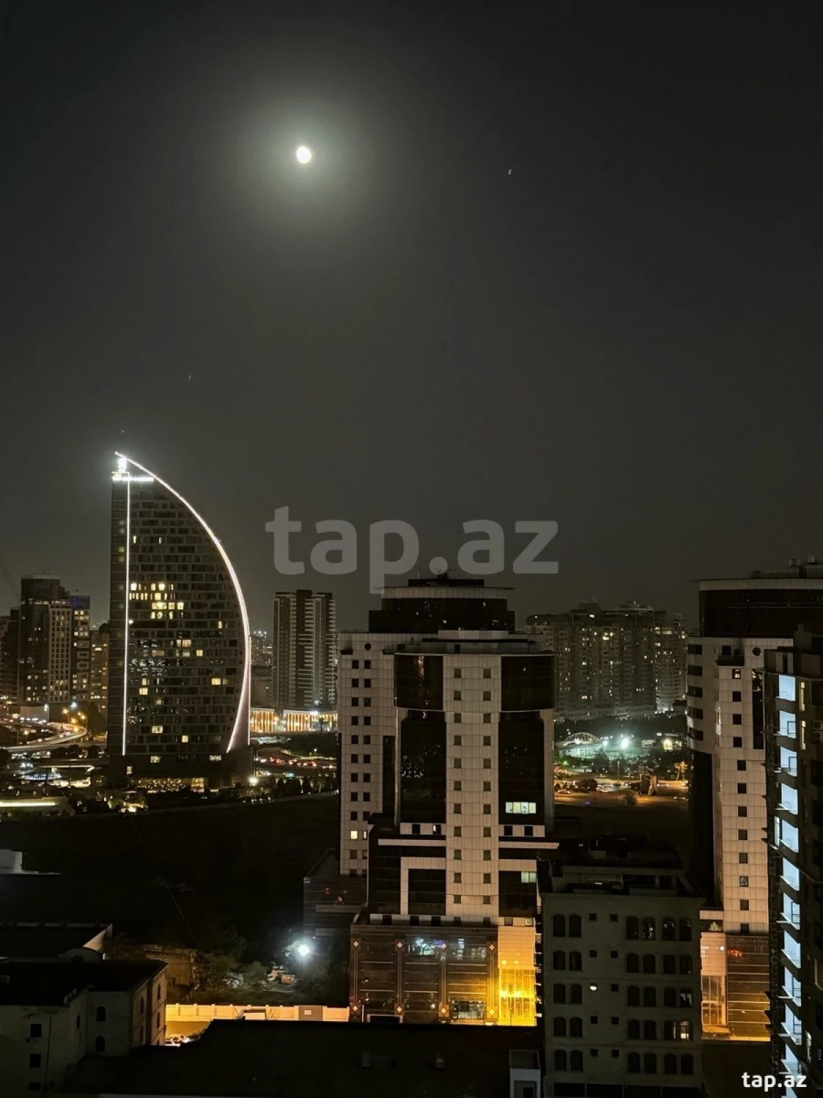 Kirayə verilir 1 otaqlı yeni tikili 46 m²