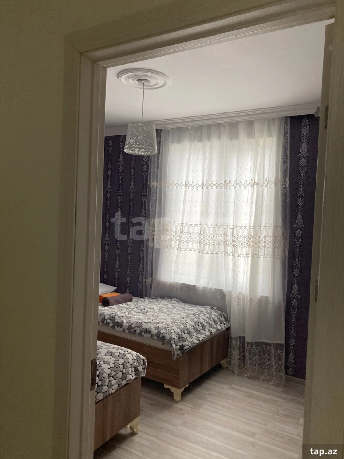 Kirayə verilir 3 otaqlı həyət evi