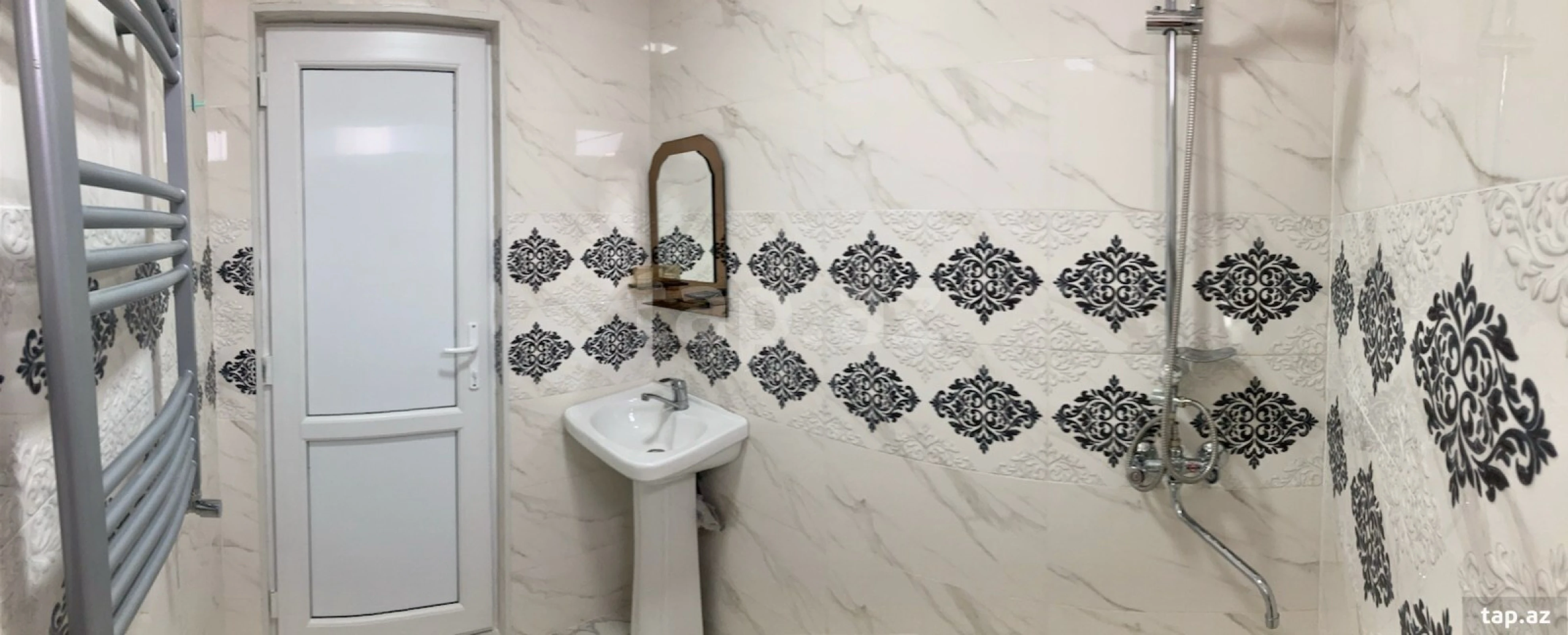 Kirayə verilir 3 otaqlı həyət evi