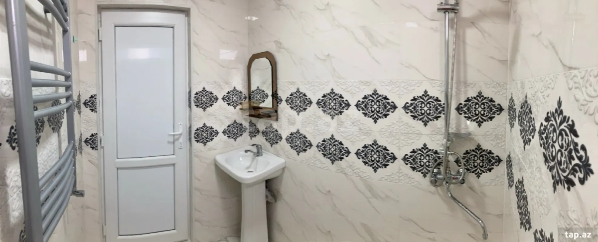 Kirayə verilir 3 otaqlı həyət evi