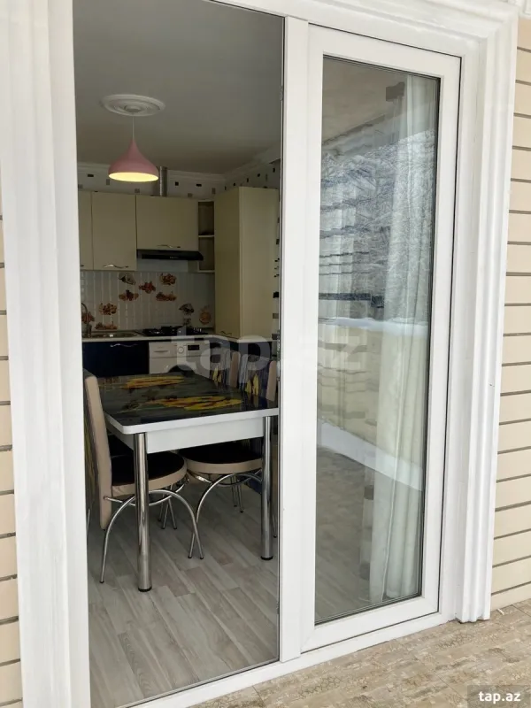 Kirayə verilir 3 otaqlı həyət evi