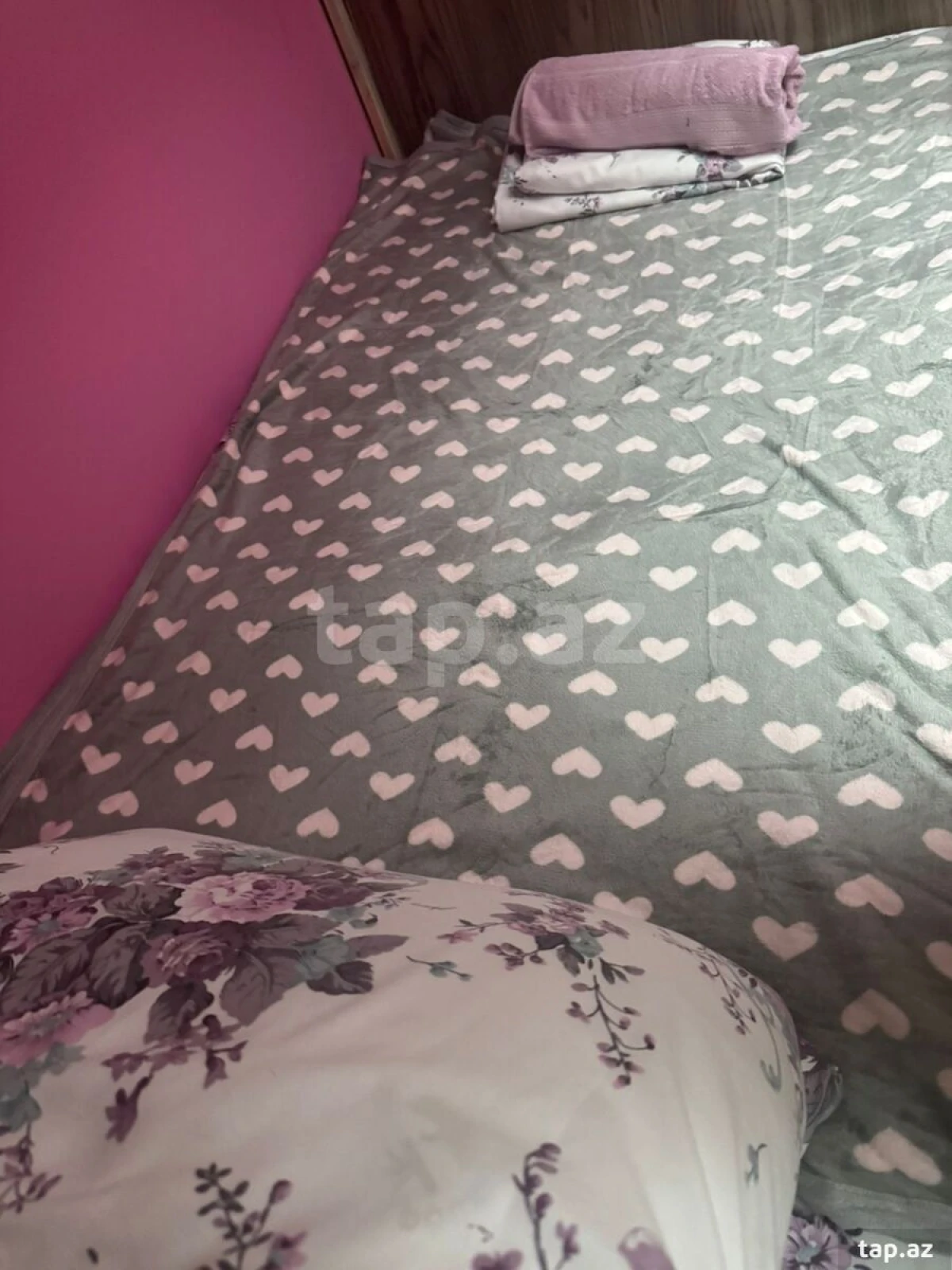 Kirayə verilir 5 otaqlı mənzil 240 m²