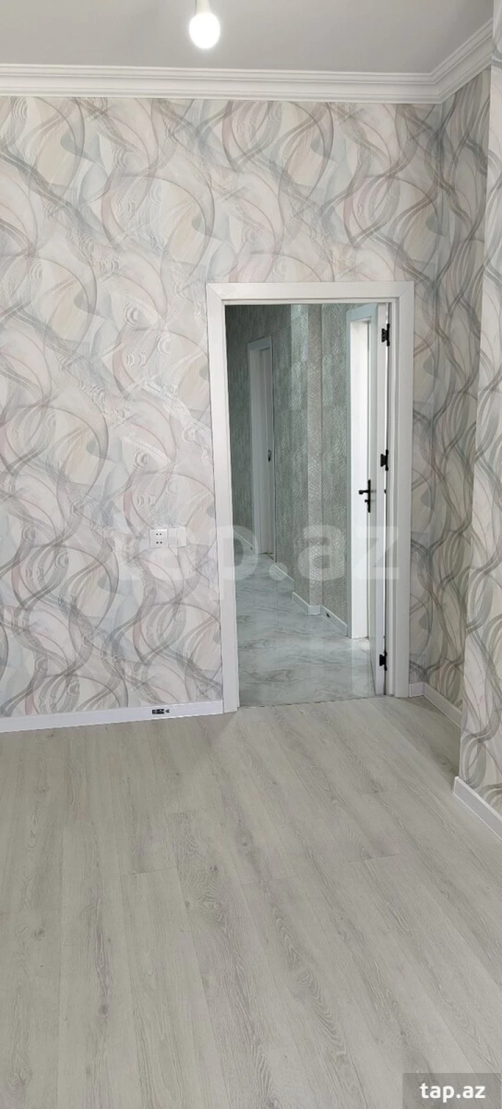 Satılır 3 otaqlı mənzil 86.02 m²