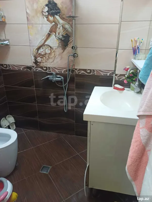 Satılır 3 otaqlı yeni tikili 66 m²