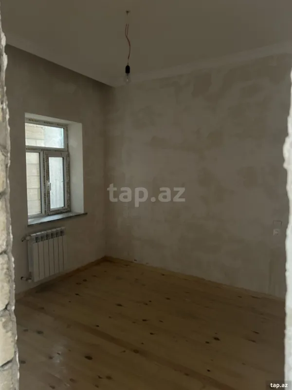 Satılır 5 otaqlı həyət evi