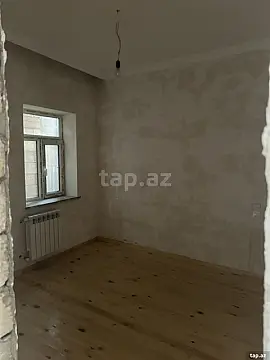 Satılır 5 otaqlı həyət evi