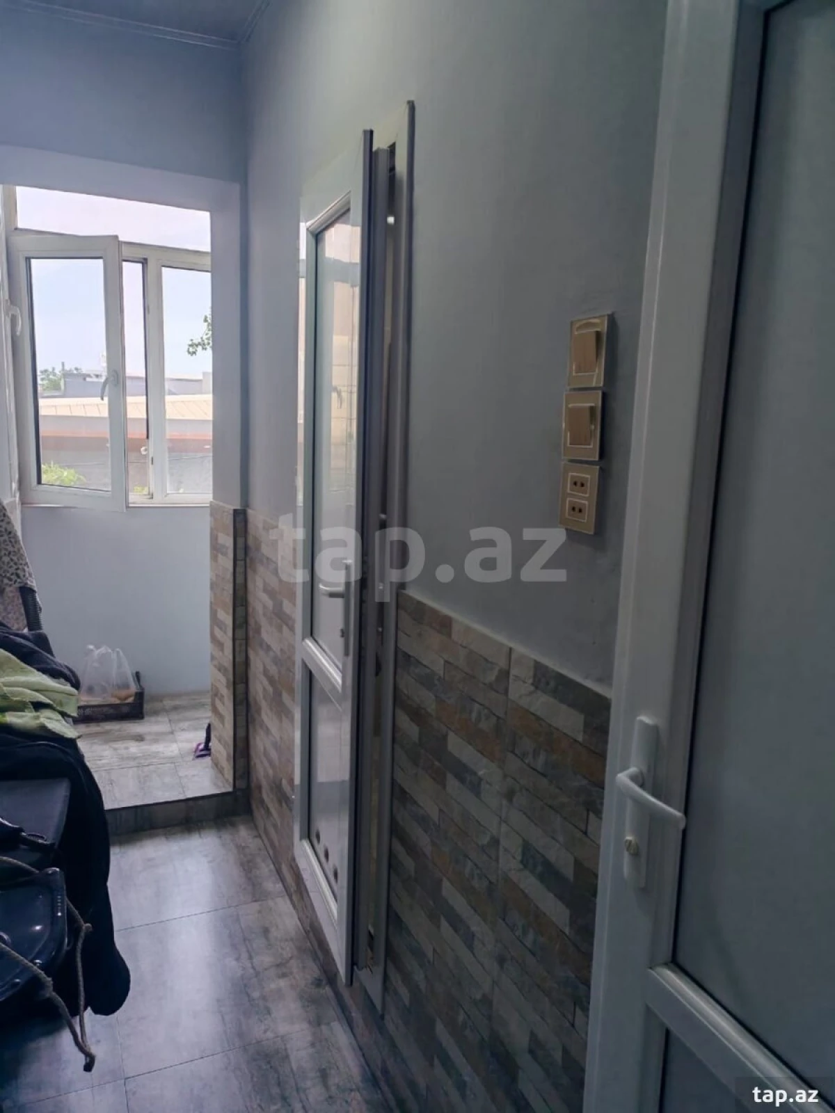 Satılır 3 otaqlı mənzil 68 m²