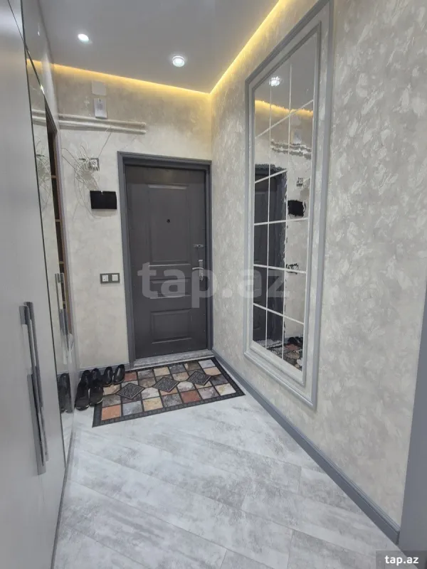 Satılır 3 otaqlı mənzil 82 m²
