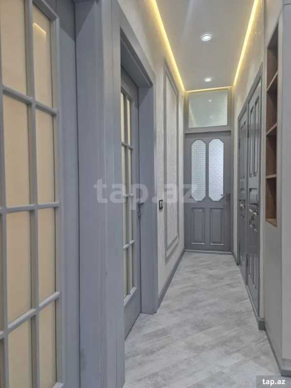 Satılır 3 otaqlı mənzil 82 m²