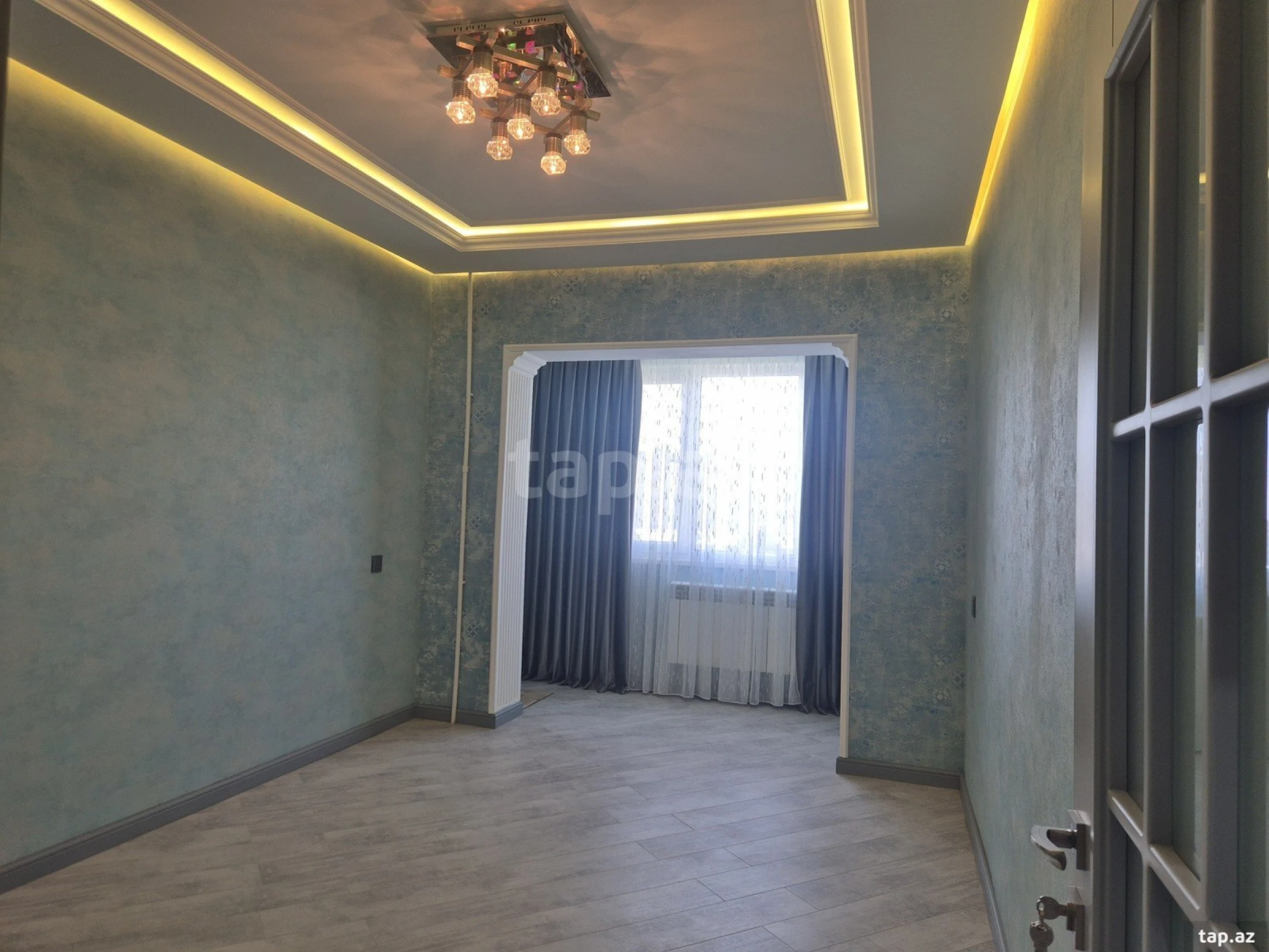 Satılır 3 otaqlı mənzil 82 m²