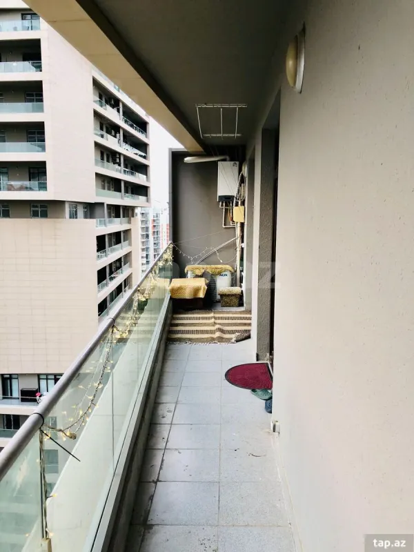 Kirayə verilir 3 otaqlı yeni tikili 110 m²