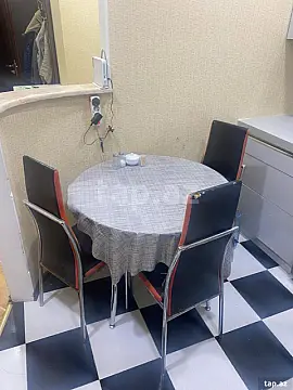 Kirayə verilir 3 otaqlı yeni tikili 95 m²