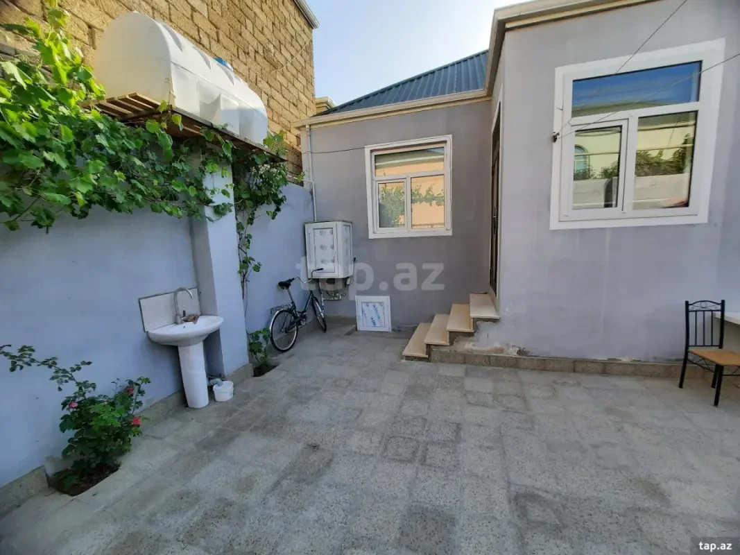 Satılır 3 otaqlı həyət evi 65 m²