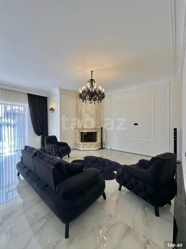 Satılır 5 otaqlı həyət evi 300 m²