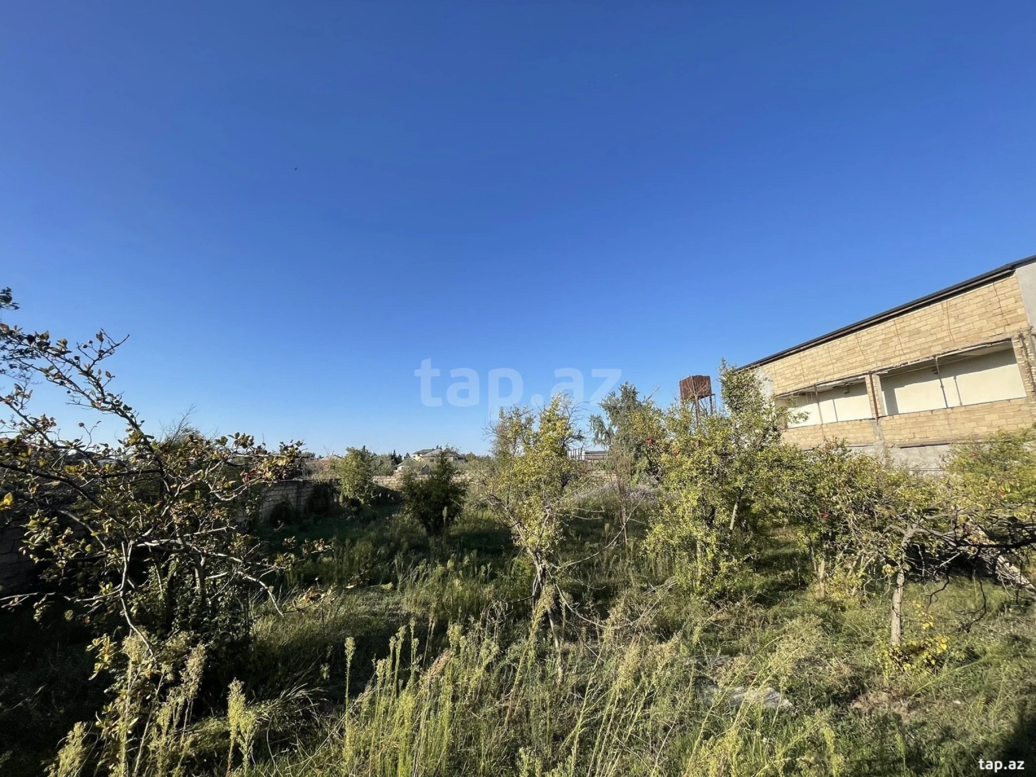 Satılır 4 otaqlı həyət evi