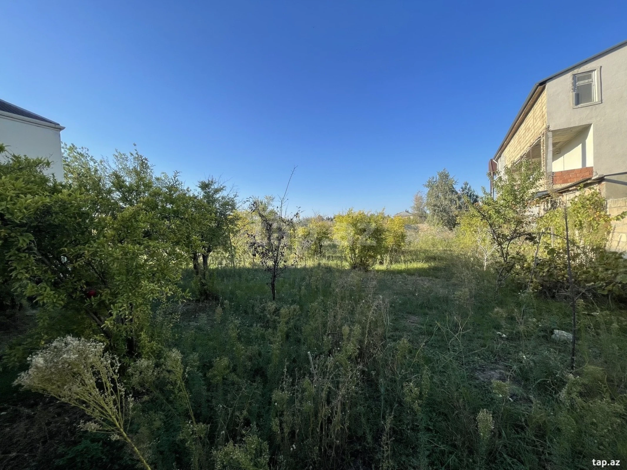 Satılır 4 otaqlı həyət evi