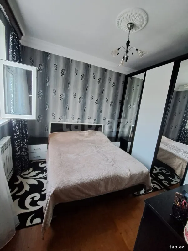 Satılır 3 otaqlı həyət evi