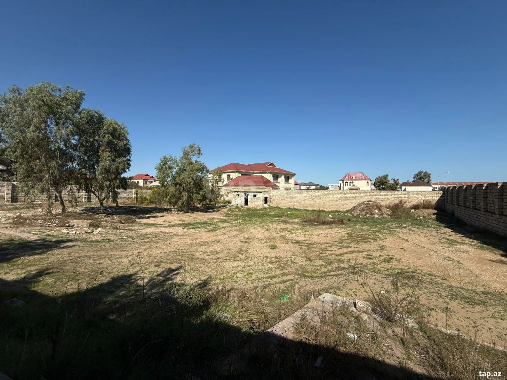 Satılır torpaq sahəsi