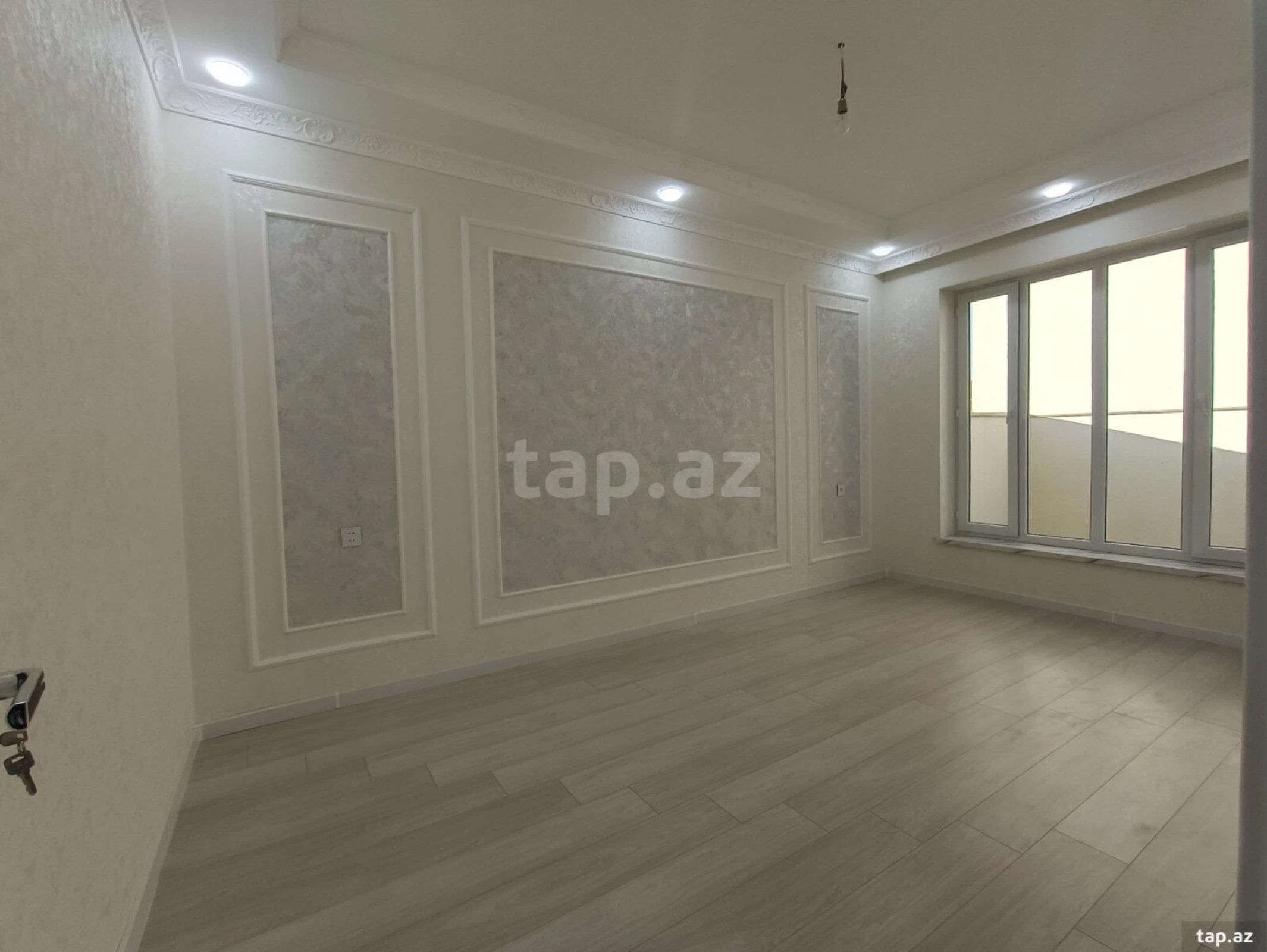 Satılır 4 otaqlı həyət evi