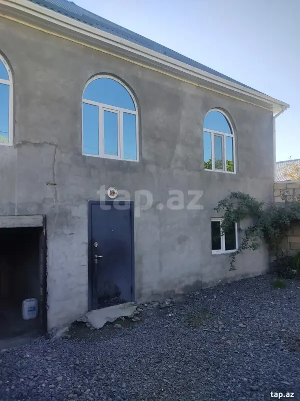Satılır 3 otaqlı həyət evi 120 m²