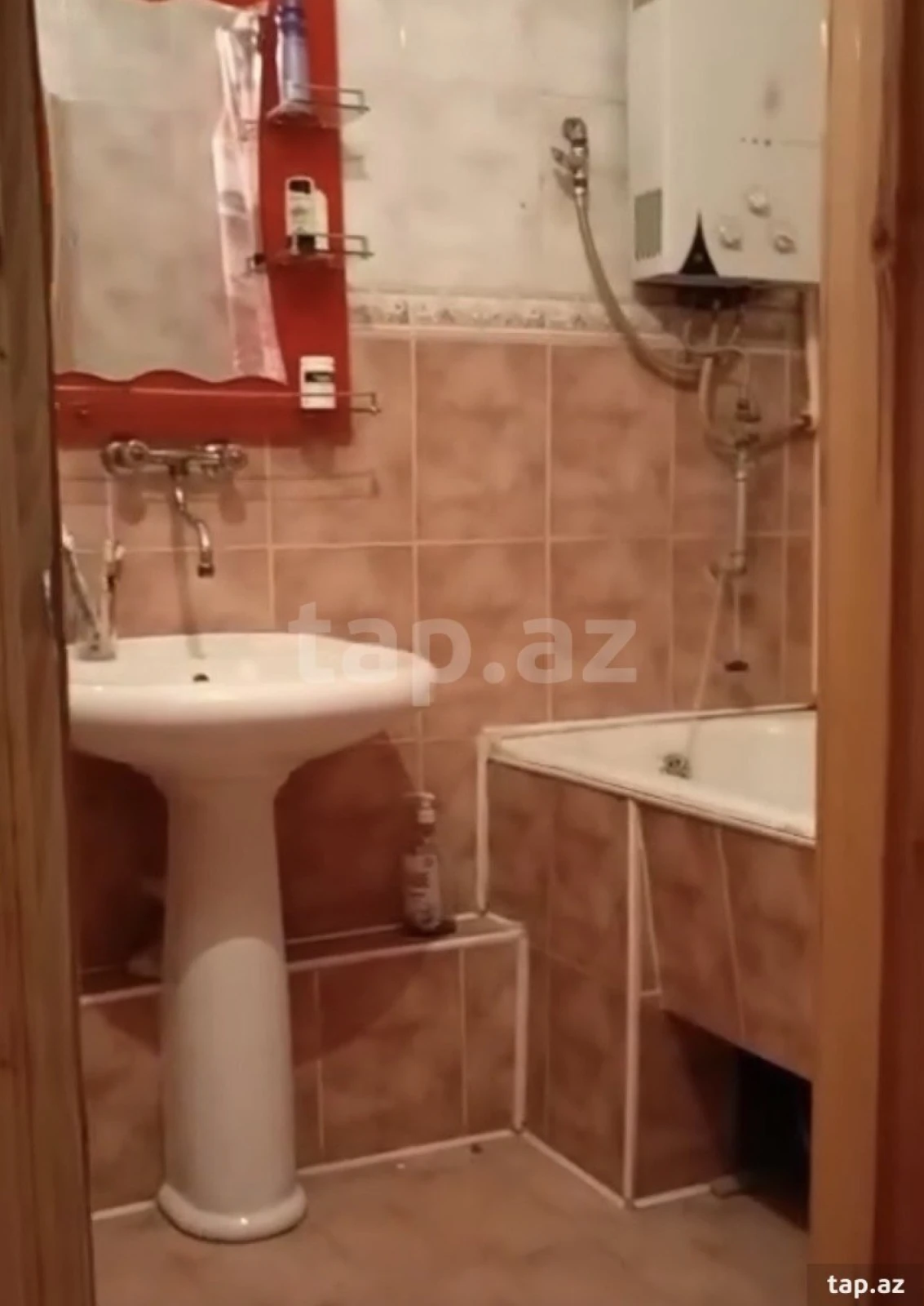 Satılır 3 otaqlı mənzil 75 m²