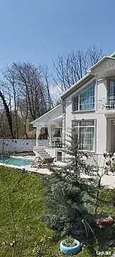 Kirayə verilir 4 otaqlı həyət evi 200 m² — Qəbələ 4 otaq 200.00 m²