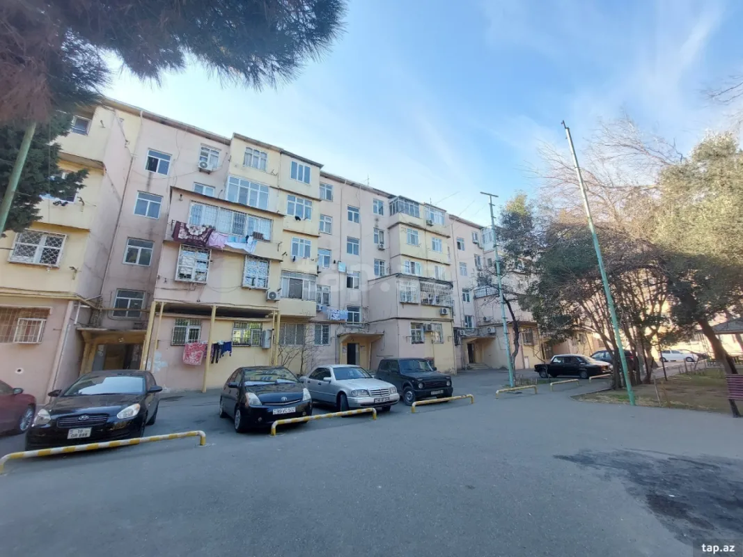 Satılır 3 otaqlı mənzil 75 m²