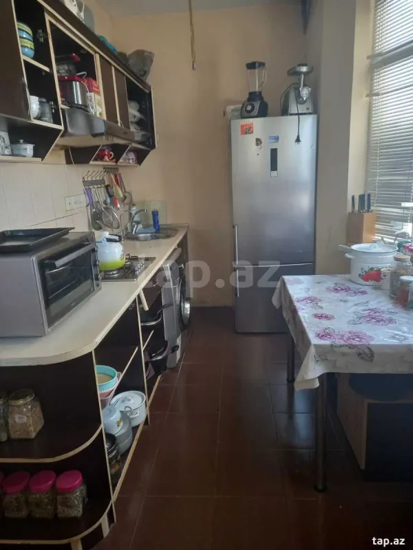 Satılır 3 otaqlı yeni tikili 90 m²