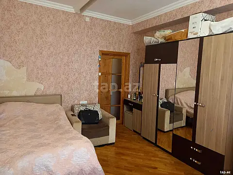 Satılır 3 otaqlı yeni tikili 90 m²