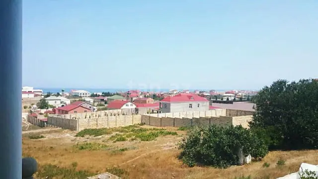 Satılır 4 otaqlı həyət evi 150 m²
