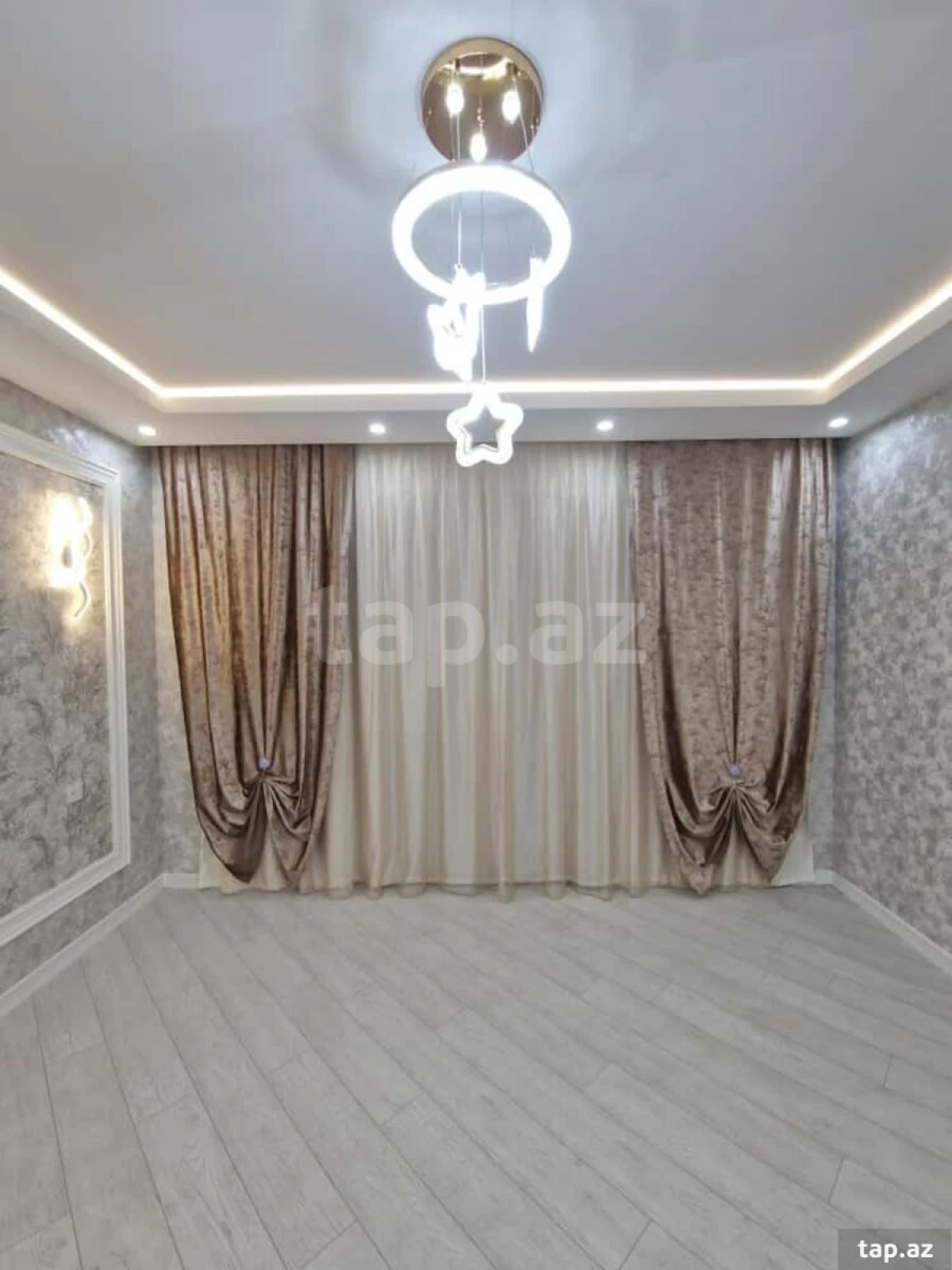 Satılır 5 otaqlı həyət evi