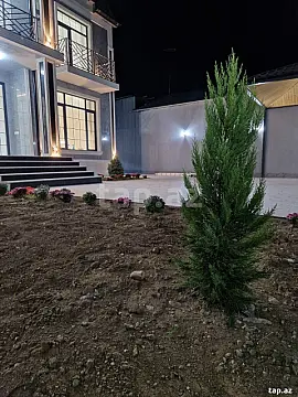 Satılır 5 otaqlı həyət evi