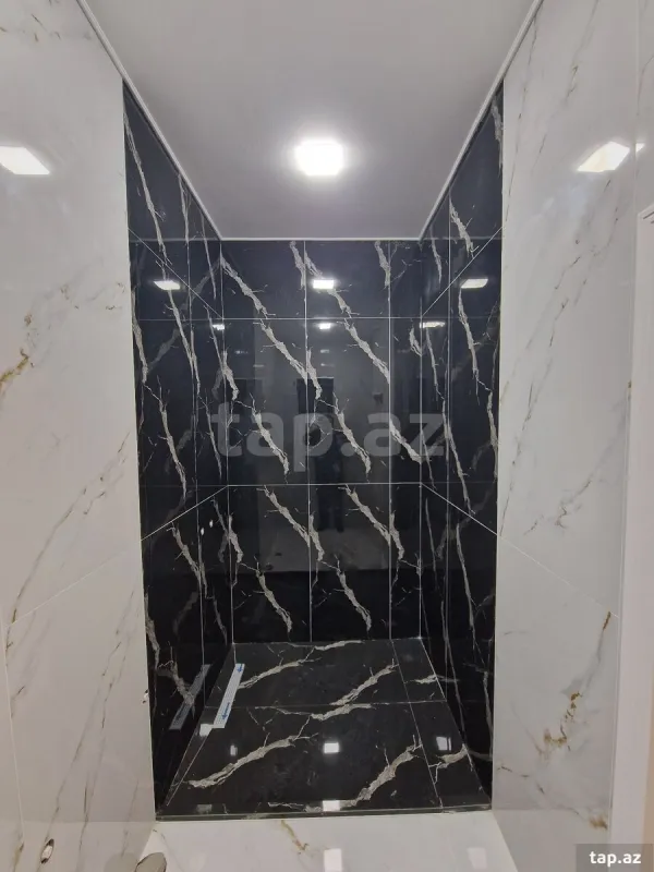 Satılır 5 otaqlı həyət evi