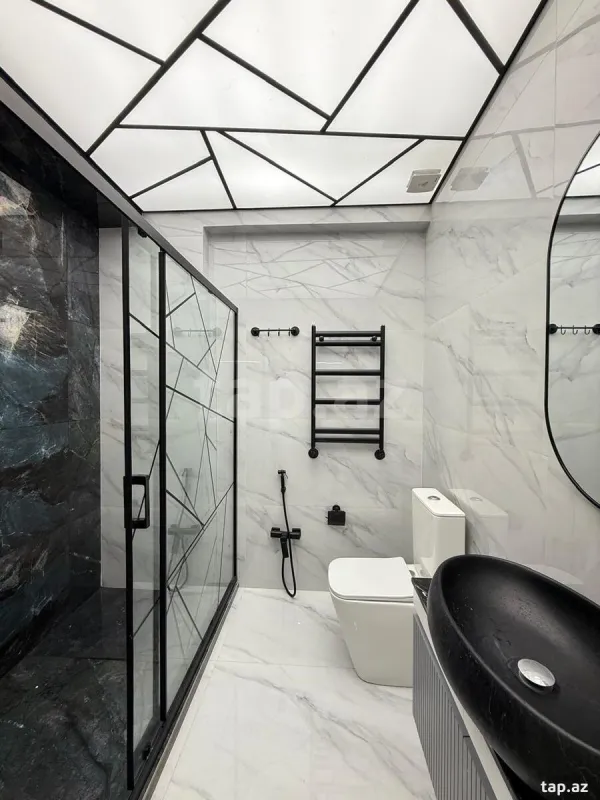 Satılır 3 otaqlı yeni tikili 141 m²