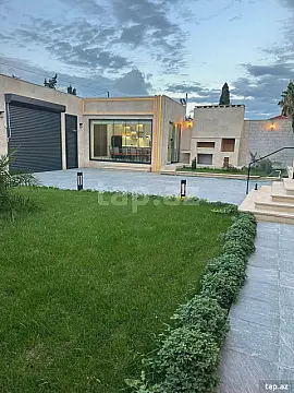 Satılır 4 otaqlı həyət evi